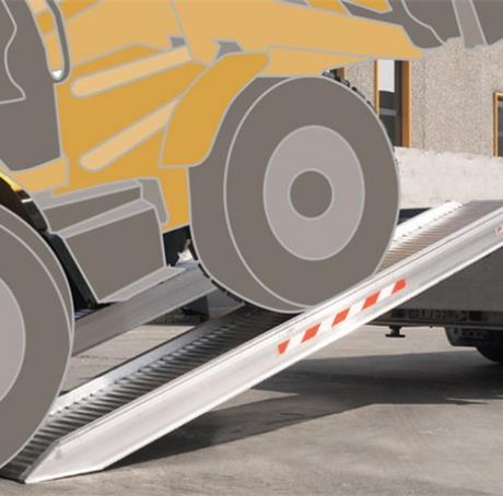  - LOAD UP - Loading ramps